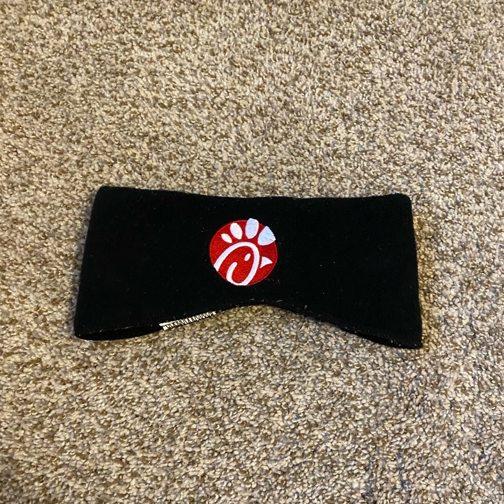 Chick-fil-á Team Style Headband (Fleece)